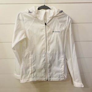 Women’s Columbia Outerwear/WindbreakerJacket. Size Small. White.